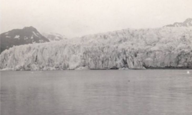 Glaciar McCarty, Alaska. Julio, 1909