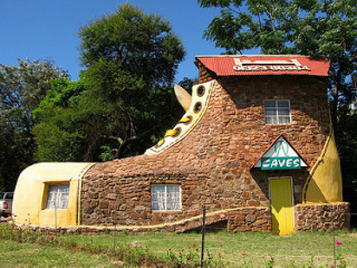 Het Schoenenhuis, Zuid-Afrika 