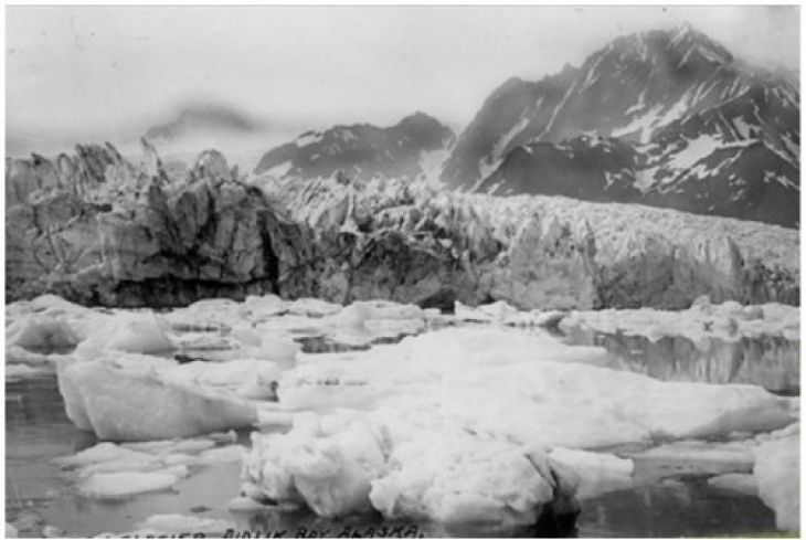 geleira no Alasca 100 anos atrás