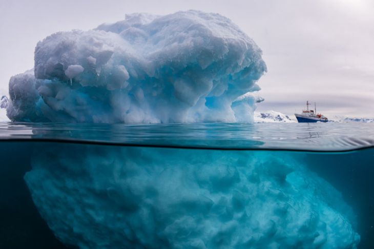 O que está escondido sob os icebergs