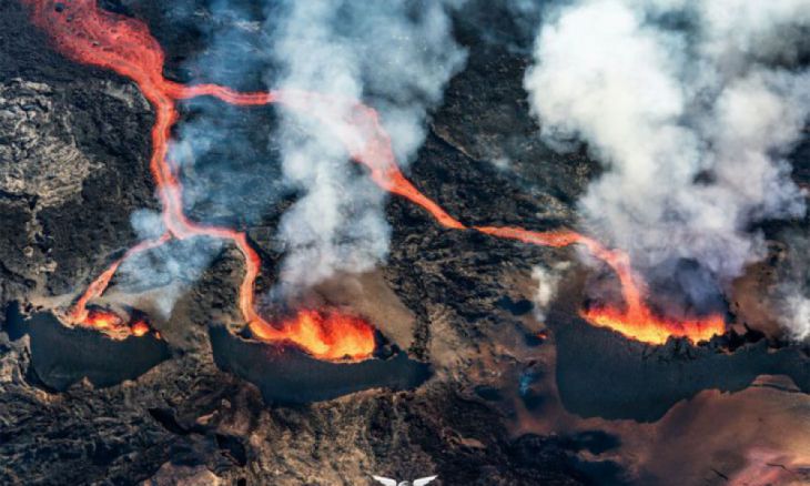 Les 3 Volcans przez Dronecopters