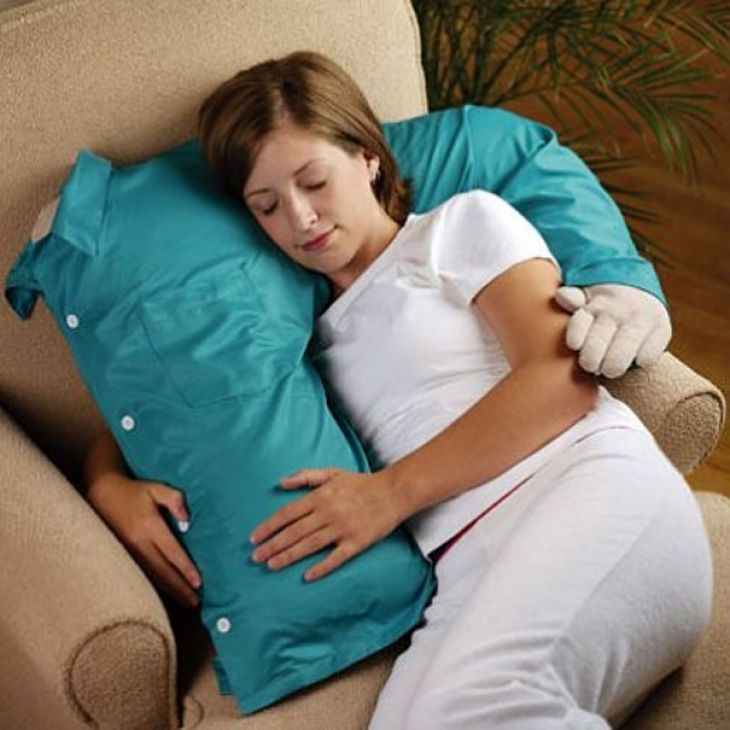 Hug-me couch pillow