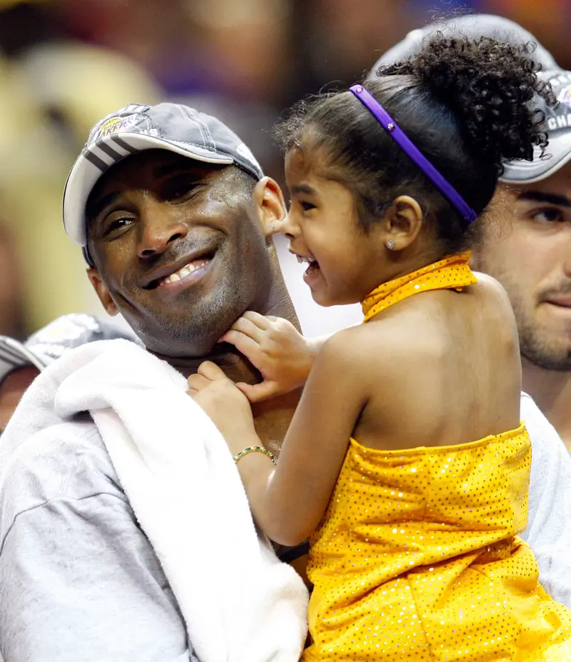 Filha feliz Kobe Bryant