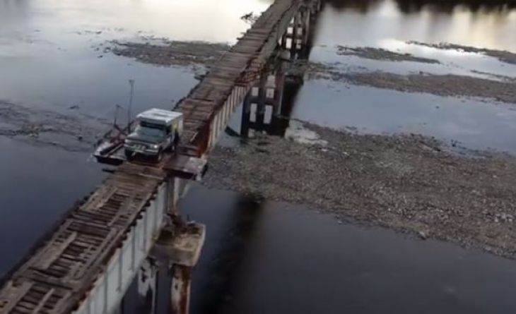 Vitim River Bridge (Russia)