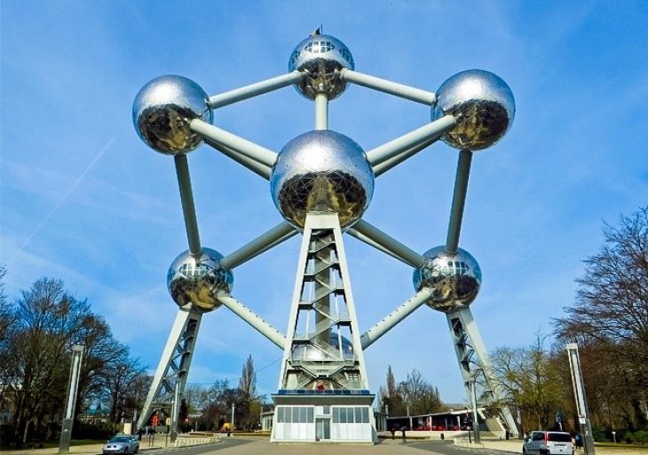 Het Atomium in Brussel, Belgie