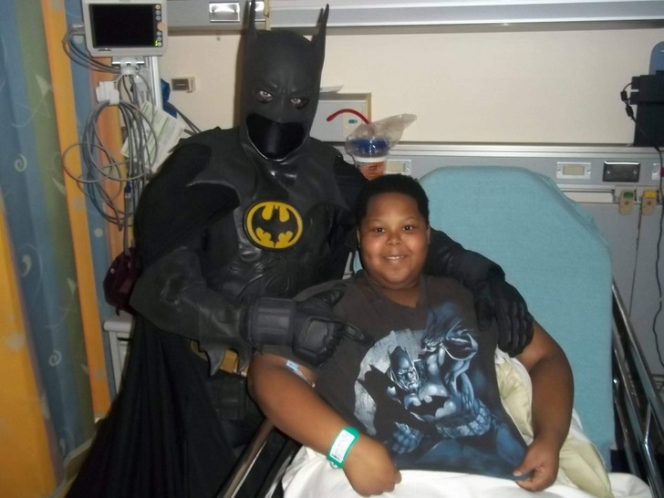 Ajudando crianças com câncer no hospital