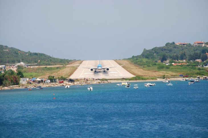 Aeroporto Alexandros Papadiamantis