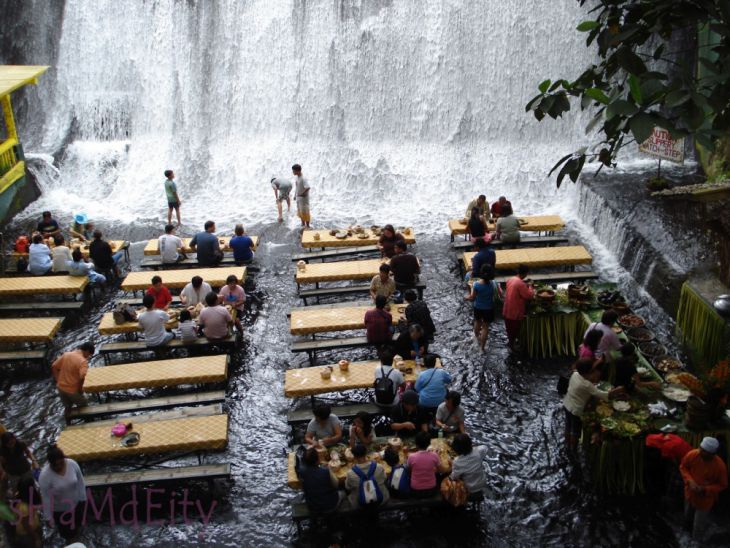 Restaurante perto da cachoeira