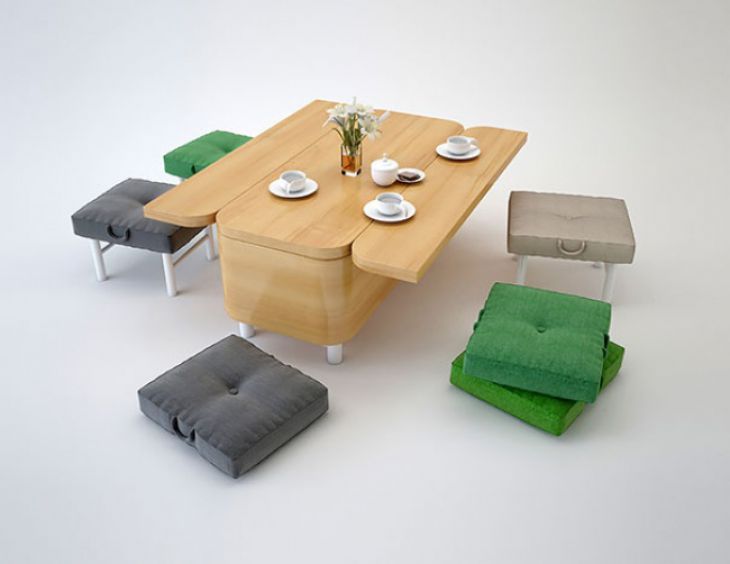Komfortabelt bord og sofa