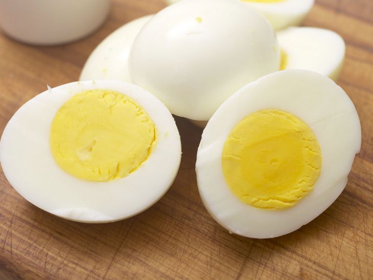 Food to eat for living more - eggs