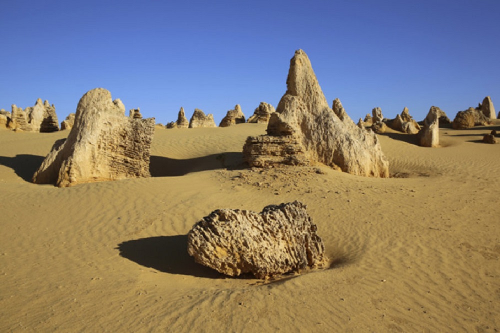 Formacije stijena u pustinji Pinnacles, Australija