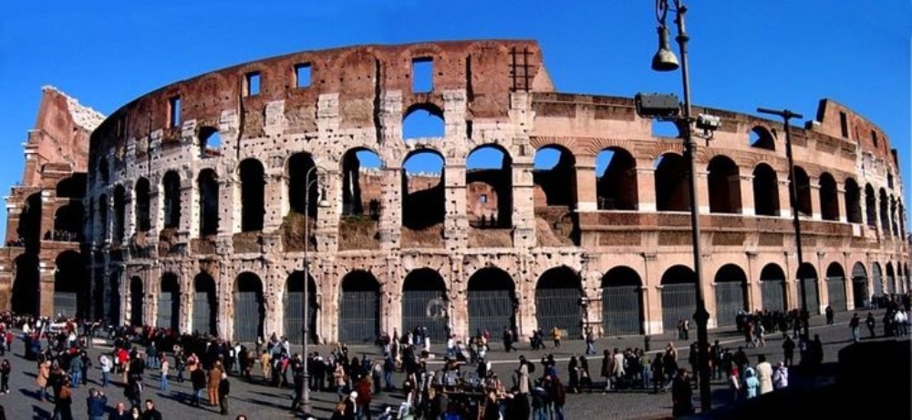 O Coliseu em Roma, Itália