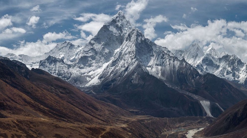 Mount Everest – the king of the world
