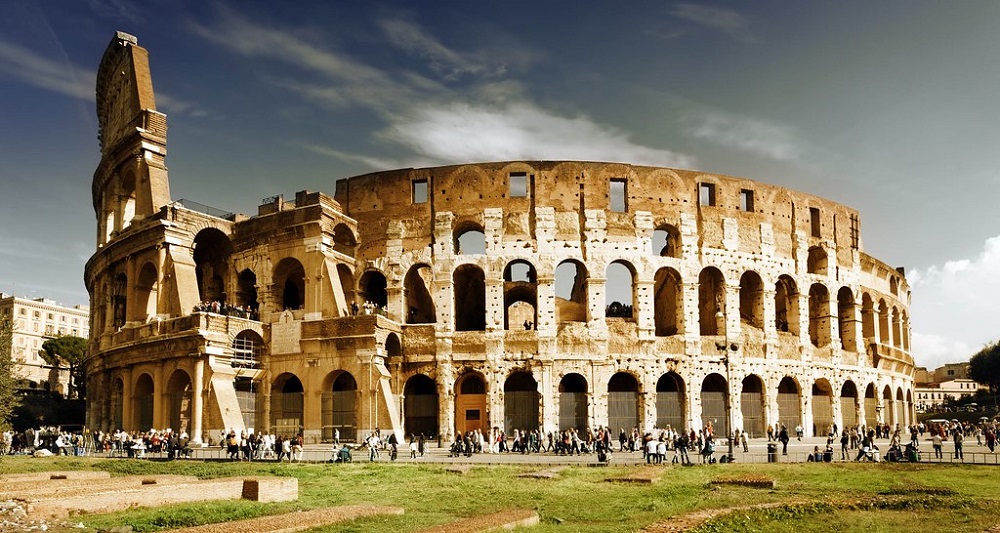 El Coliseo, Italia