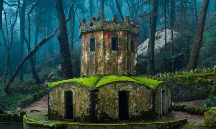 Ruinas del antiguo castillo de Sintra, Portugal