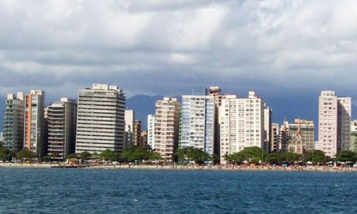 Santos, A Cidade dos Prédios Tortos, Brasil