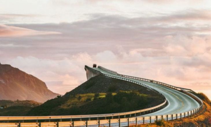 Ponte Storseisundet, Noruega