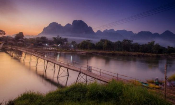 Travessia do rio Mekong
