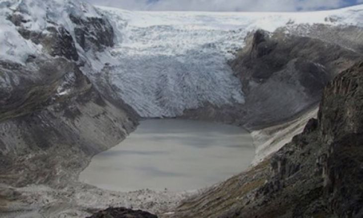 Glaciar Qori Kalis, Perú. Julio, 2011